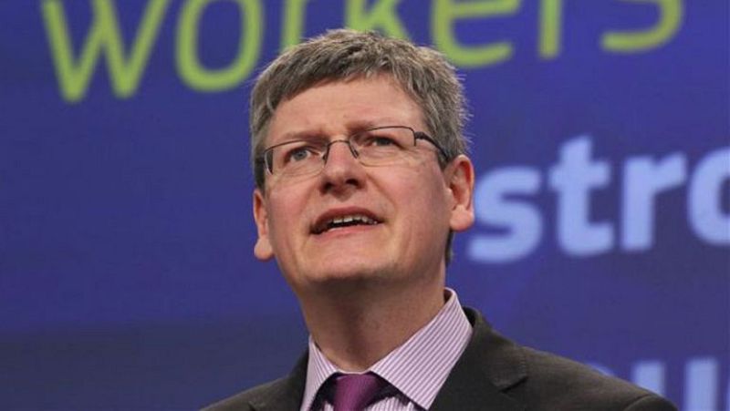 El comisario de Empleo insta a crear en España un "contrato único abierto" contra el paro