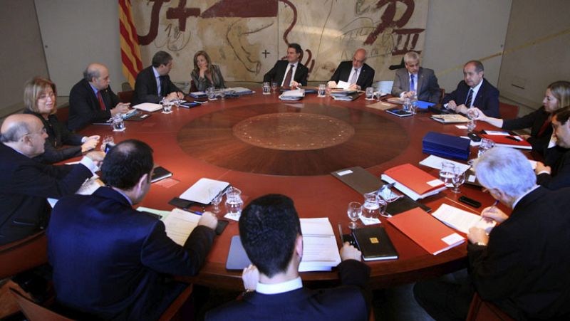 Cataluña adapta sus cuentas al déficit del 1,2% y pide un "frente" para presionar al Gobierno