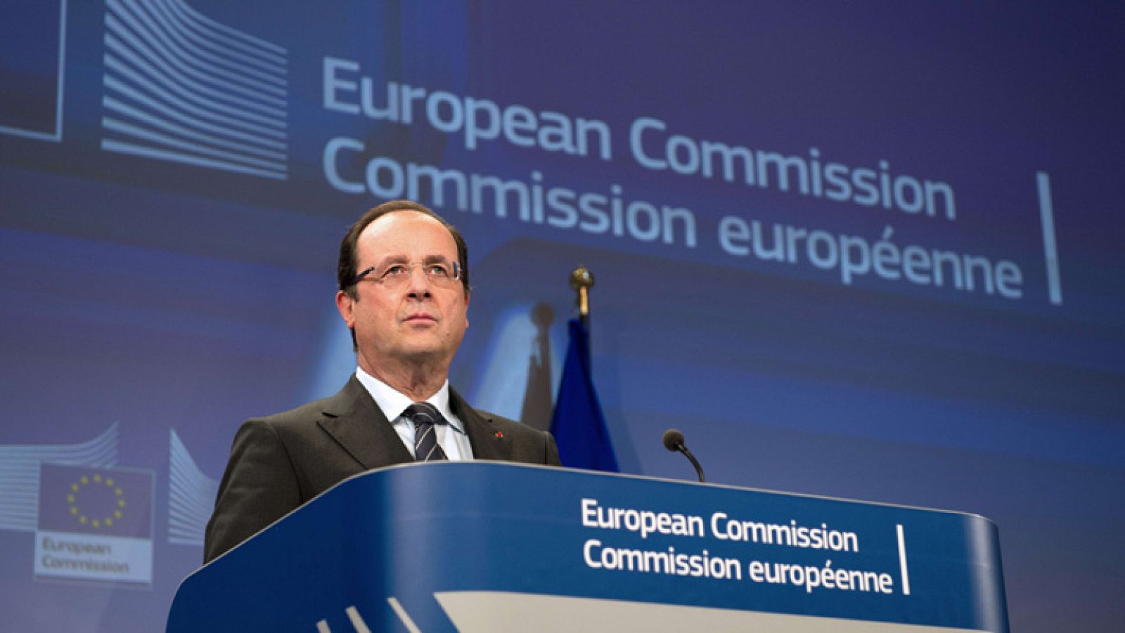 Hollande reconoce que "lo probable es que el crecimiento sea nulo en 2013" | Ver