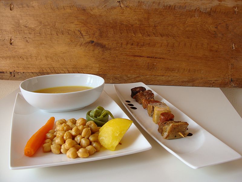 Cocido madrile�o en brocheta