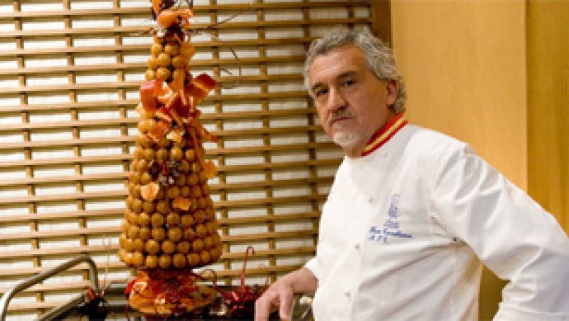 Croquembouche
