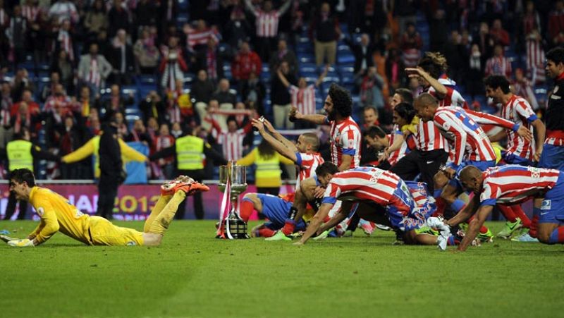 El Atlético rentabiliza sus 287 pases para ganar la décima Copa del Rey