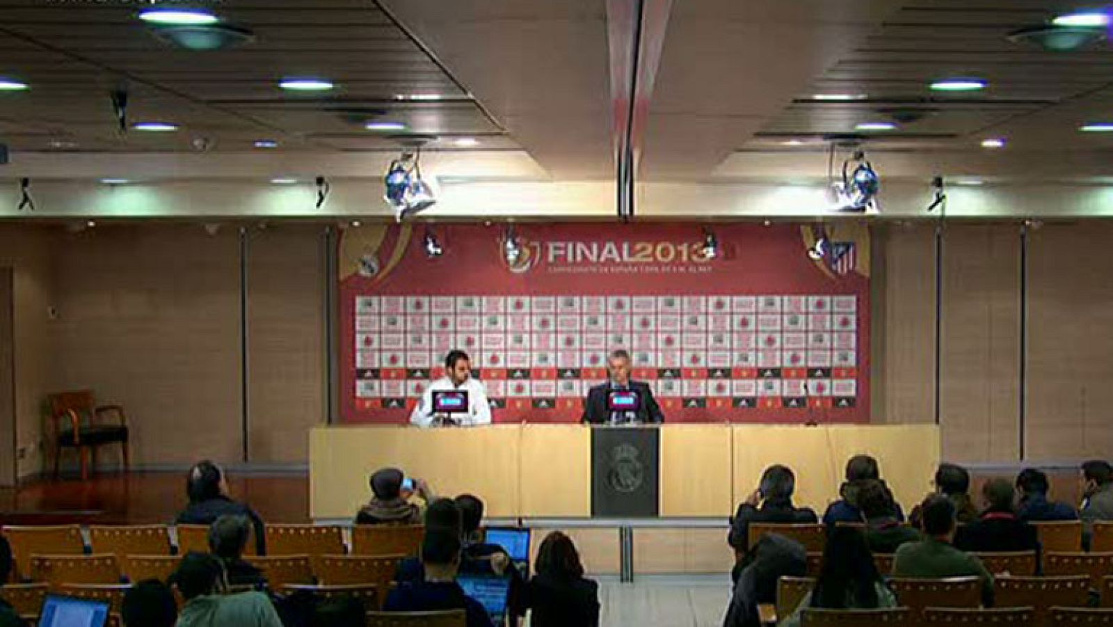 Mourinho sigue sin desvelar su futuro