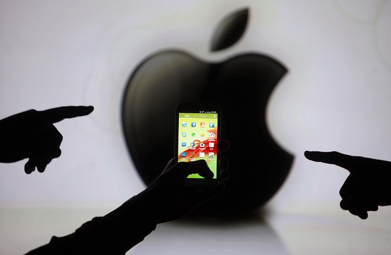 EE.UU. acusa a Apple de eludir el pago de impuestos mediante ingeniería empresarial