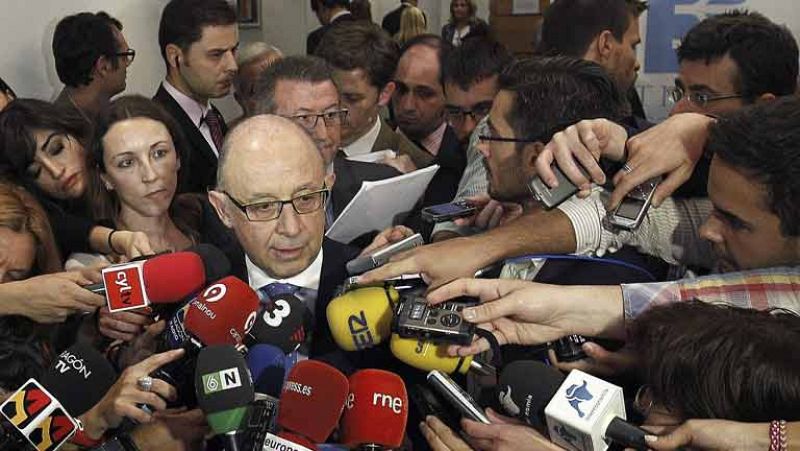 Montoro avanza un reparto equitativo de las dos décimas de déficit 'extra' entre administraciones