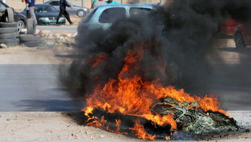 Al menos 27 muertos por los enfrentamientos en Bengasi entre manifestantes y milicias