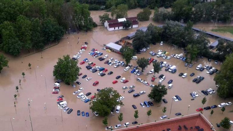 Las lluvias causan desbordamientos de ríos y cortes de carreteras en Navarra