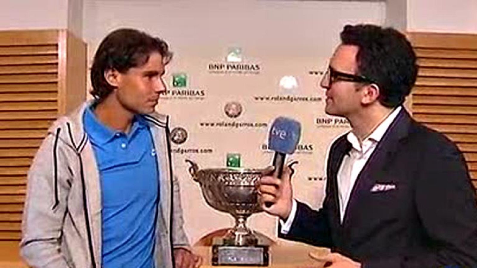 El tenista español Rafa Nadal ha declarado, tras vencer la final a  David Ferrer (6-3, 6-2, 6-3) y alzarse por octava vez con la Copa de  los Mosqueteros, que "nunca jamás" pensó que ganaría ocho Roland  Garros y que se convertiría en el primer tenis