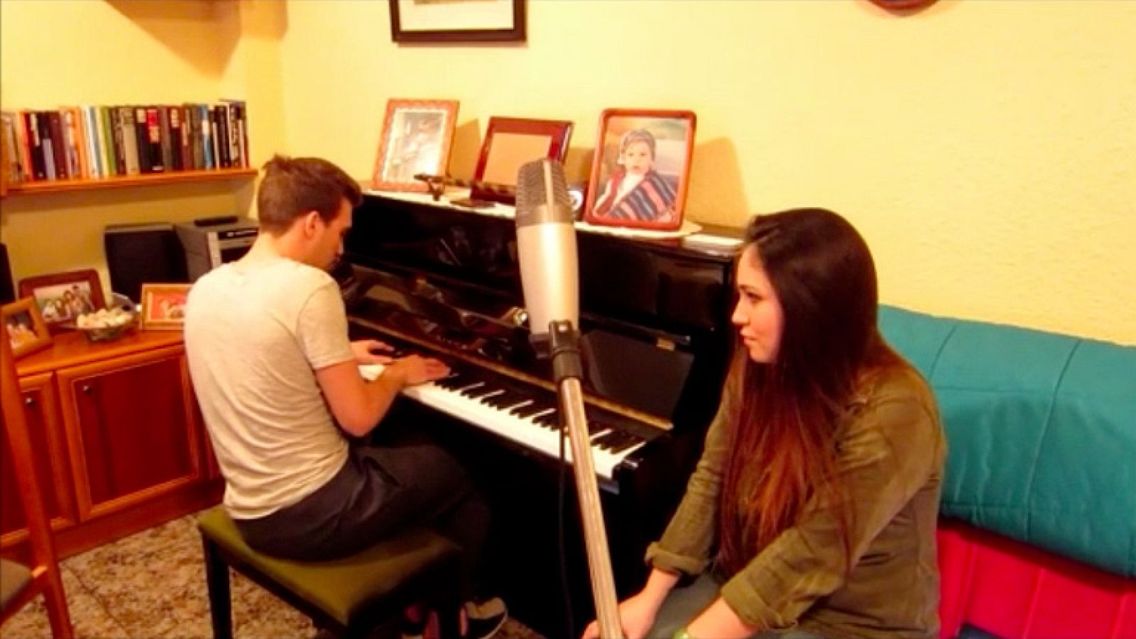 La reMovida - Carolina - "You'll be mine"