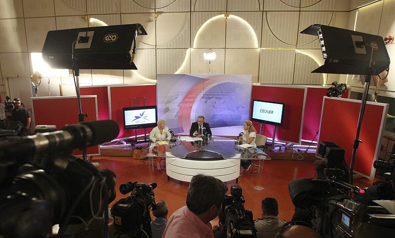 El primer ministro griego propone reanudar las retransmisiones de la radiotelevisión pública