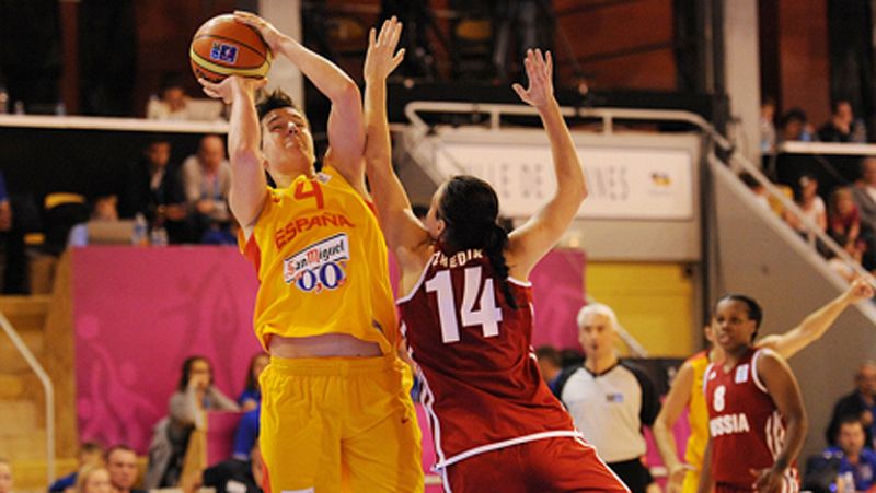 España debuta con triunfo ante Rusia en el Europeo de baloncesto femenino