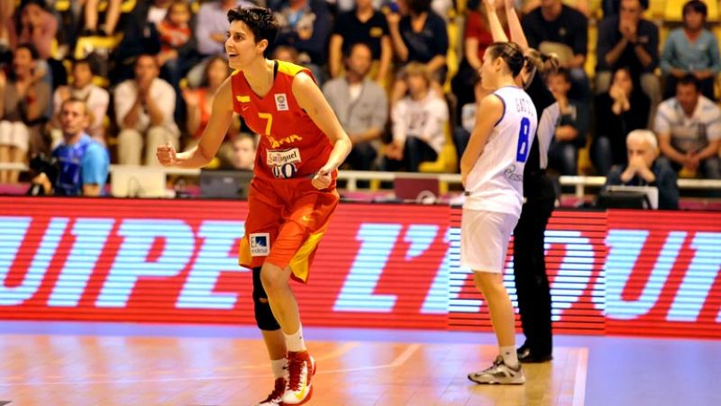 España suma contra Italia otra victoria en el Europeo femenino