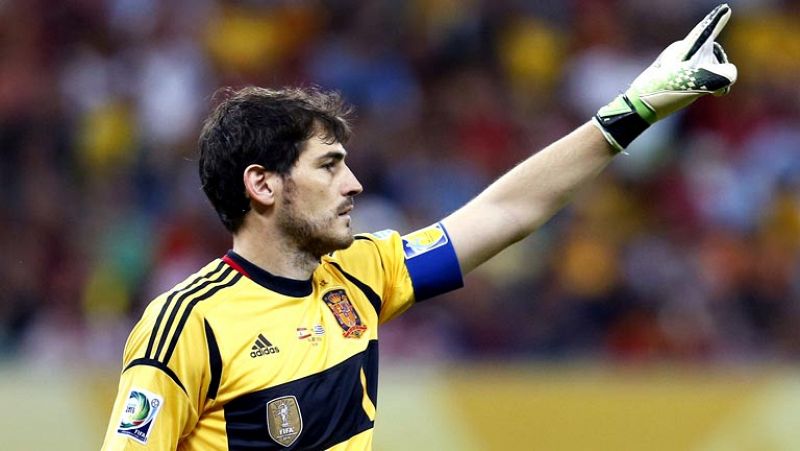 Casillas: "Ante Uruguay he tenido la misma sensación que hace trece años, en mi debut"