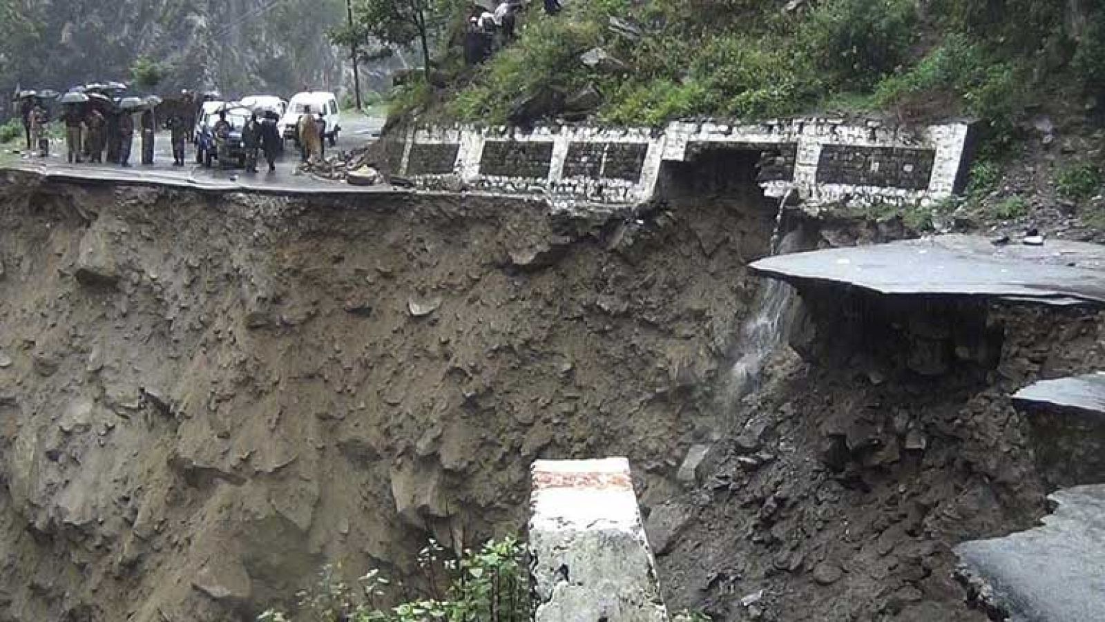 45 muertos y decenas de desaparecidos por las lluvias monzónicas en el norte de la India