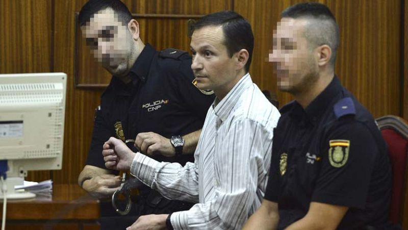 Bretón niega que matara a sus hijos y cuenta que quemó basura mientras los niños dormían