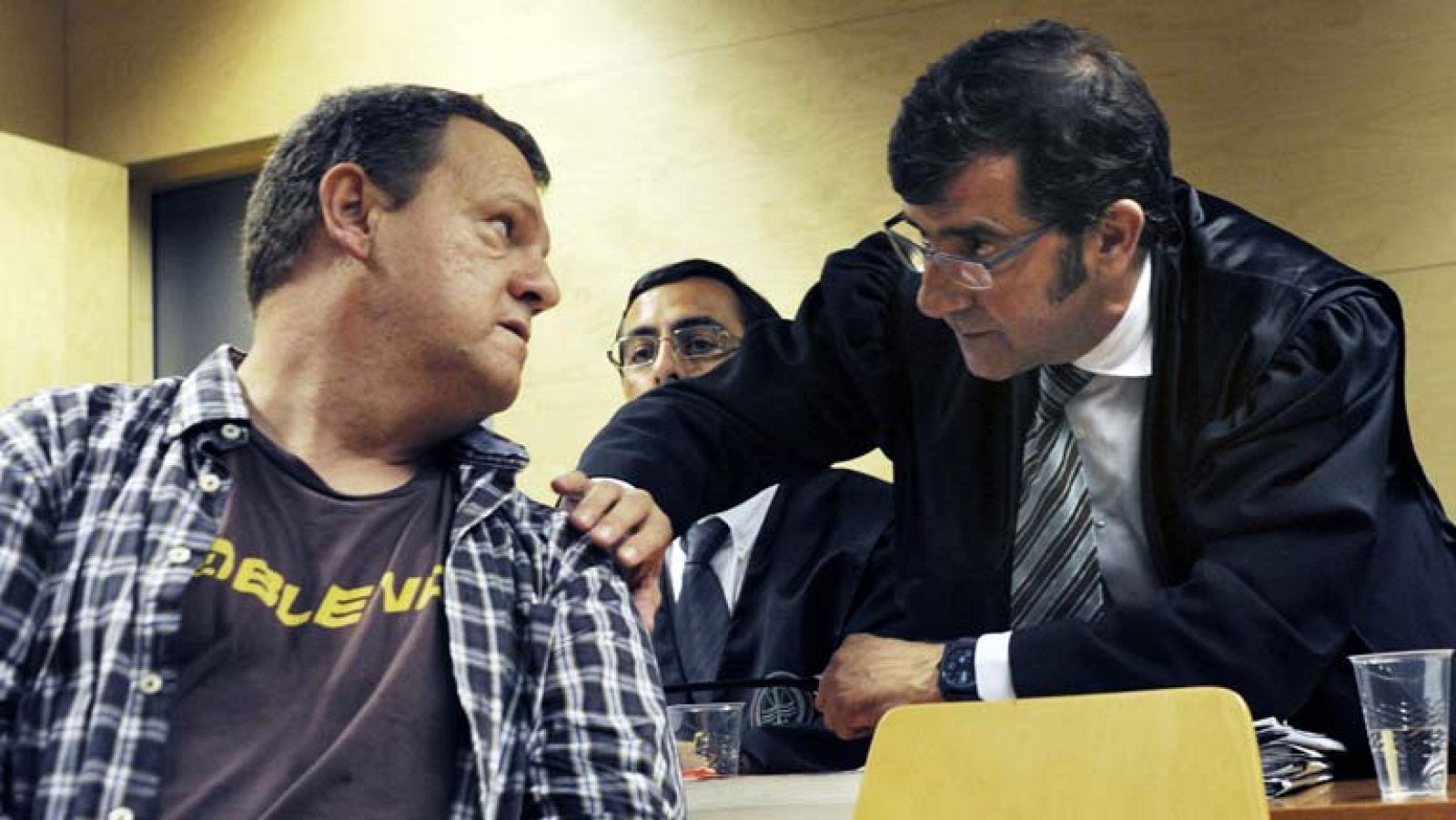 Condenado el celador del geriátrico de Olot a 127 años y medio de cárcel