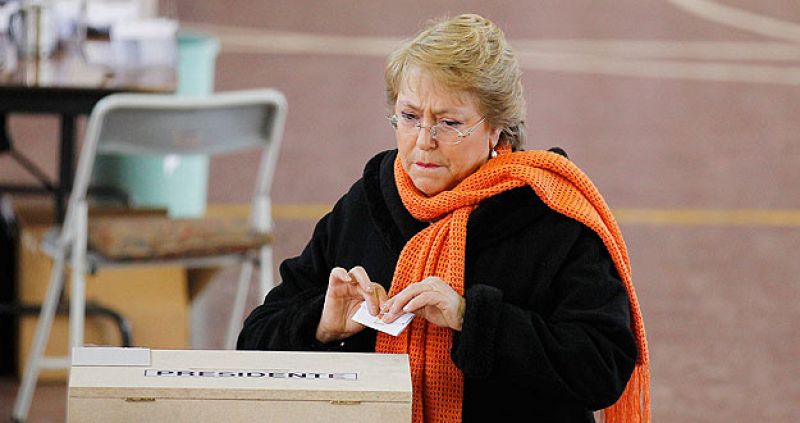 Las primarias chilenas sitúan a Bachelet en la senda de la reelección