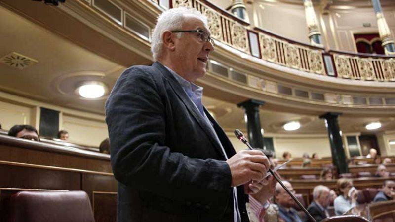 PSOE e IU insisten en que el PP debe dar explicaciones sobre el 'caso Bárcenas'