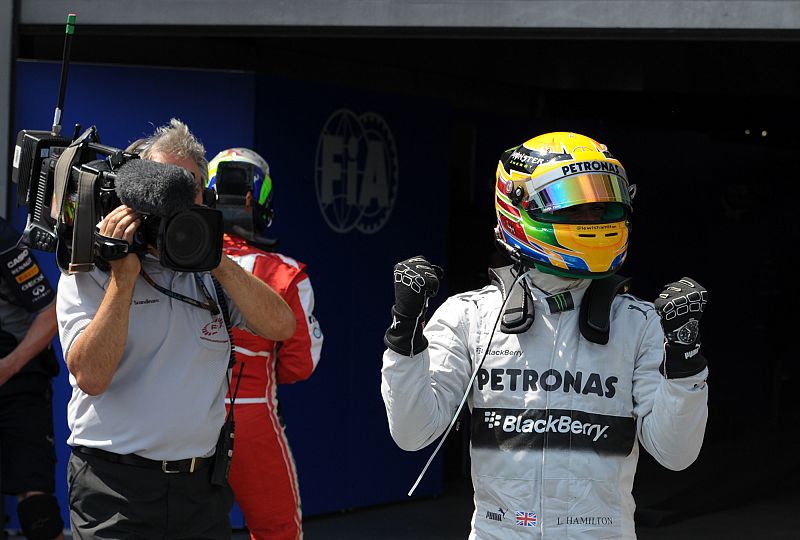 Hamilton logra la 'pole', Alonso saldrá octavo