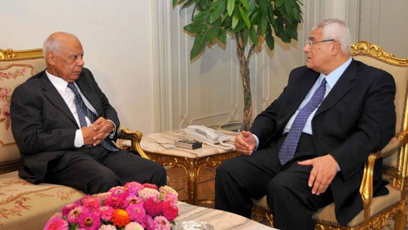 Los liberales Beblaui y El Baradei encabezarán el nuevo Gobierno egipcio