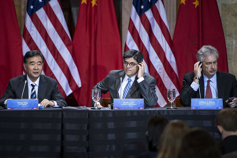 EE.UU. y China, enfrentados por la gestión del caso Snowden