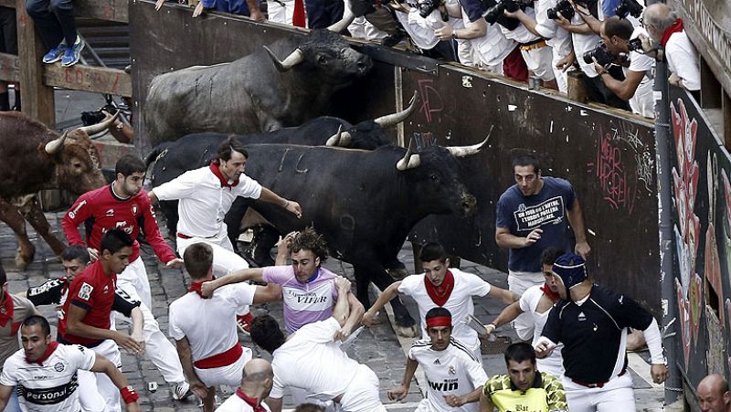 Elige los mejores momentos del último encierro de San Fermín 2013