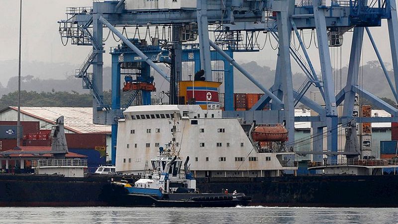 Panamá retiene un barco norcoreano procedente de Cuba con "armas de guerra"