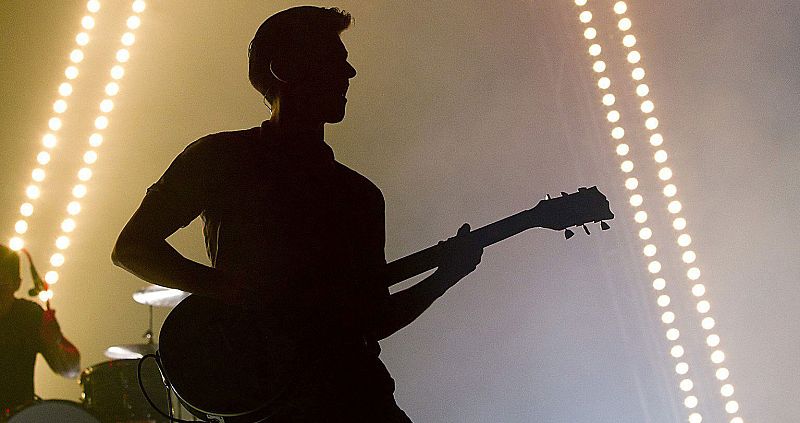 Arctic Monkeys y Miles Kane, la noche más "british"