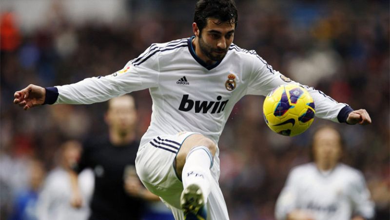 Albiol firma con el Nápoles por cuatro temporadas