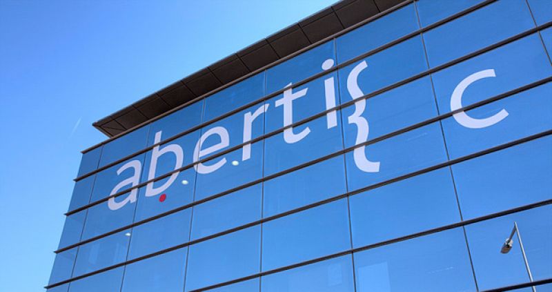 Abertis vende los aeropuertos de Estocolmo y Belfast por 284 millones de euros