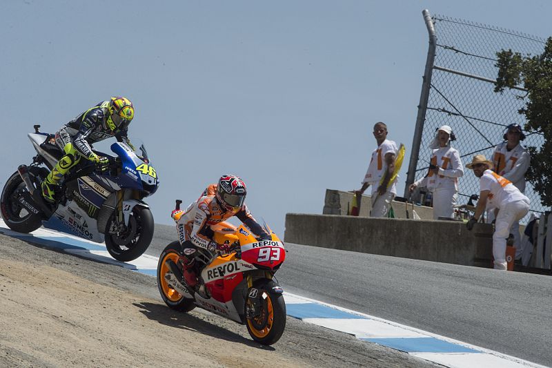 Márquez y Rossi escenifican el relevo generacional en el 'Sacacorchos' de Laguna Seca