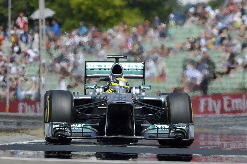 Hamilton arrebata la 'pole' a Vettel y Alonso saldrá quinto en Hungría