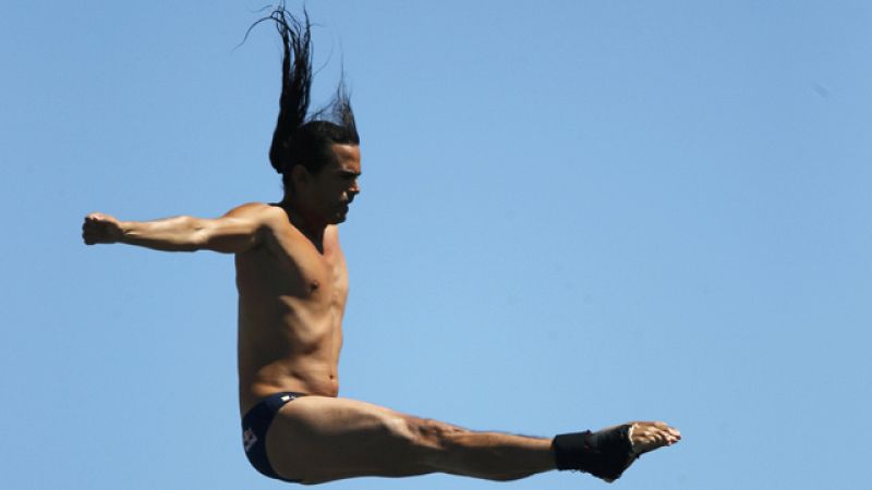 El colombiano Duque lidera las primeras rondas de la final de saltos de gran altura