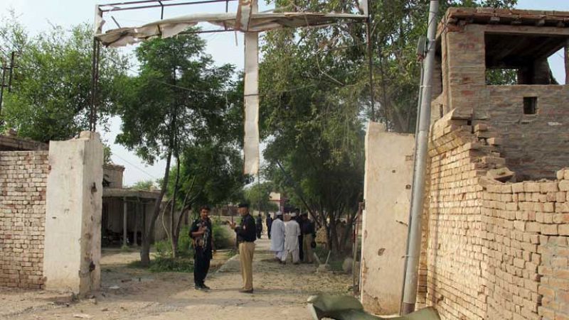Un ataque talibán libera a casi 250 presos en una cárcel de Pakistán