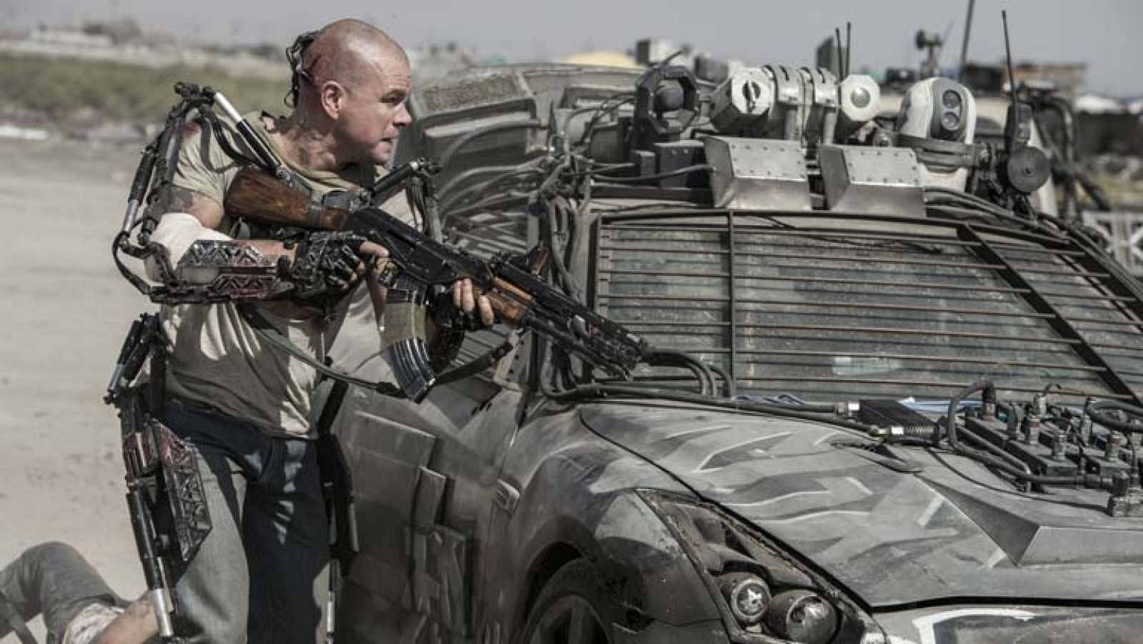 'Elysium', la "paradoja" de la Tierra actual, con Matt Damon, Jodie Foster y Sharlto Copley bajo la dirección de Neil Blomkamp