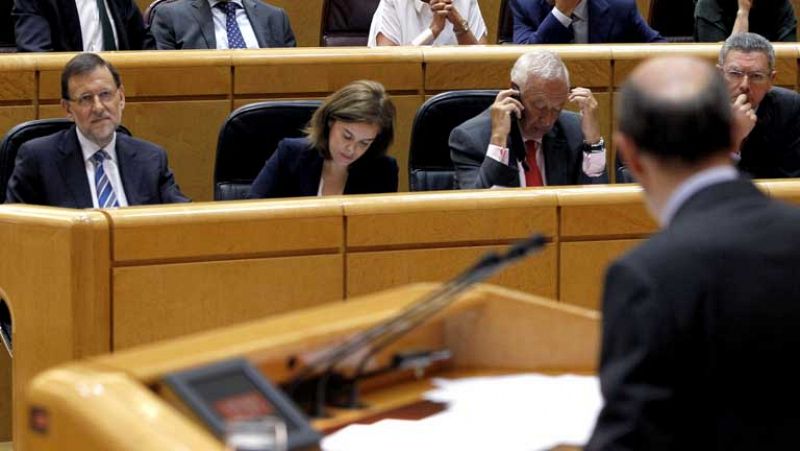 Rubalcaba a Rajoy: "Usted está haciendo daño a España y le pido que se marche"