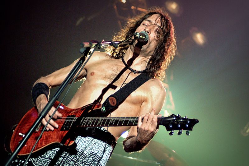 'Extremoduro. De profundis', 26 años de carrera musical y una biografía autorizada