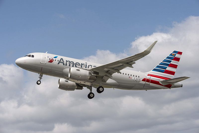 La Comisión Europea autoriza con condiciones la fusión entre American Airlines y US Airways
