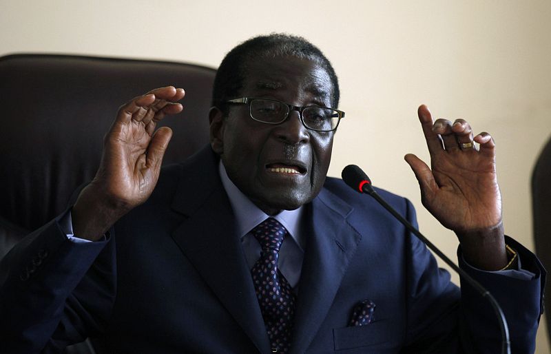 La oposición de Zimbabue pide oficialmente la repetición de las elecciones que ganó Mugabe