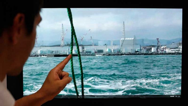 El agua radiactiva sobrepasa las barreras de la central de Fukushima