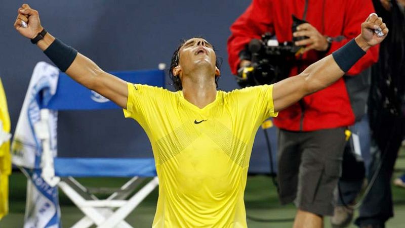 Nadal se impone a Dimitrov y se medirá a Roger Federer en cuartos de Cincinnati