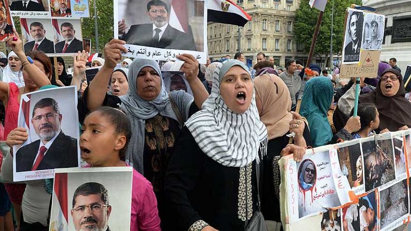 El Ejército y la presión de los 'comités populares' asfixian las marchas de los islamistas en Egipto