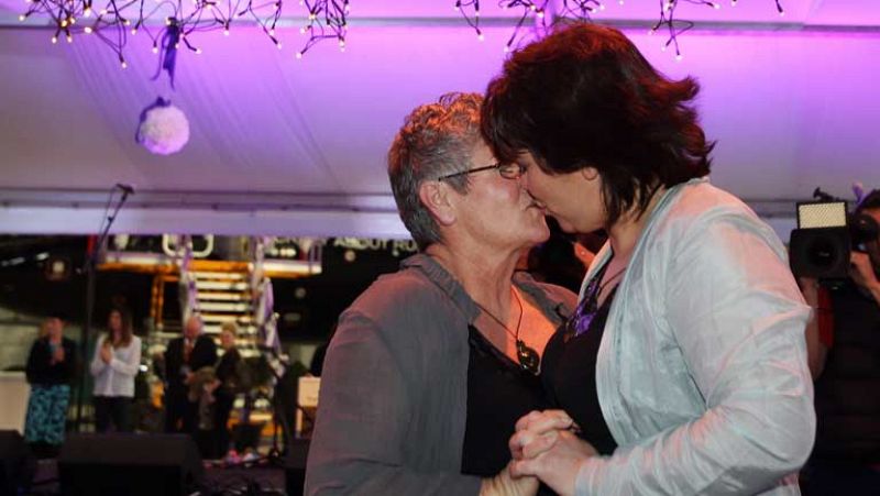 Nueva Zelanda da el "sí quiero" en el primer día de legalidad del matrimonio homosexual