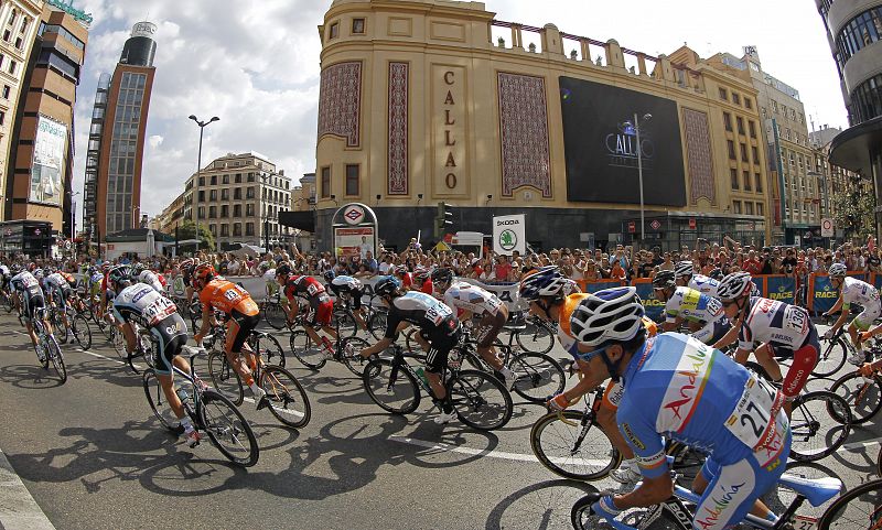 Envía tus fotos y gana invitaciones VIP para la última etapa de la Vuelta