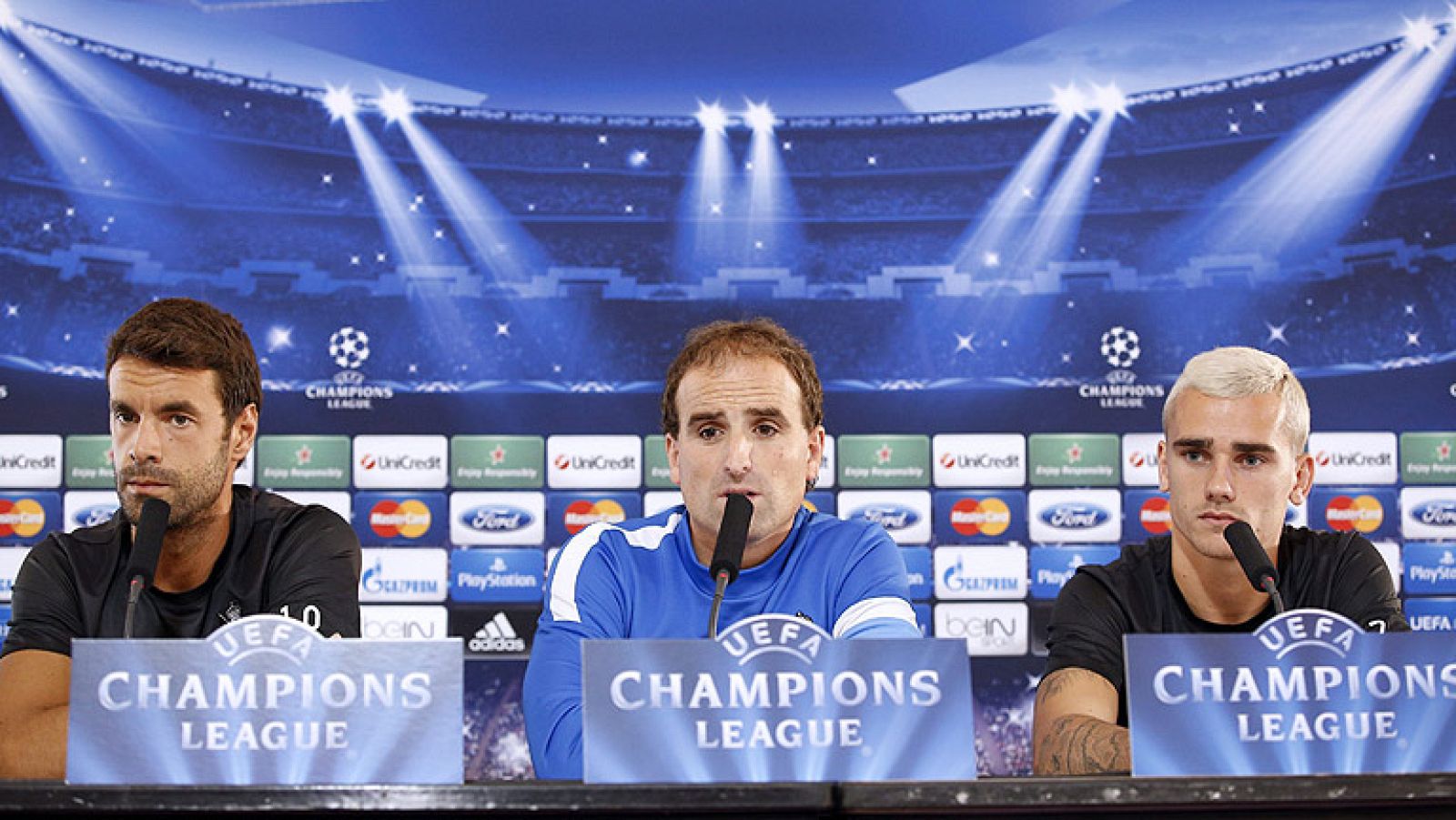 La Real Sociedad, que este martes empieza su eliminatoria previa por entrar en la Champions contra el Olympique de Lyon, se ha mostrado optimista y espera hacer un buen partido a domicilio para llegar con opciones a Anoeta.