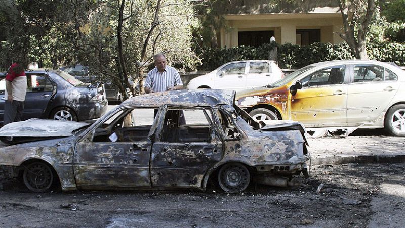 El régimen sirio bombardea zonas cercanas al supuesto ataque químico en Damasco