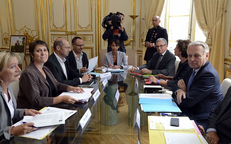 Francia quiere financiar la reforma de las pensiones con un alza de las cotizaciones sociales