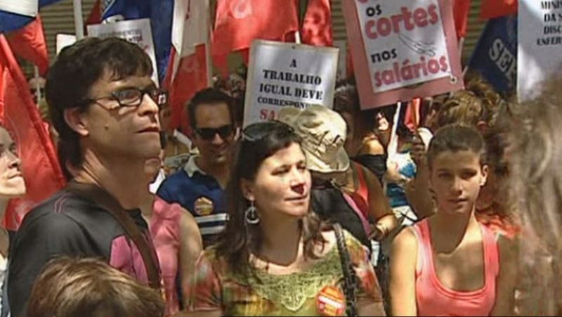 El Constitucional portugués anula la ley que facilita el despido de los funcionarios lusos