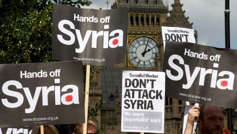 El parlamento británico rechaza la moción de acción militar en Siria presentada por Cameron