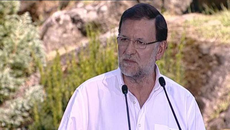 Rajoy asegura que el próximo año anunciará una bajada de impuestos en Soutomaior